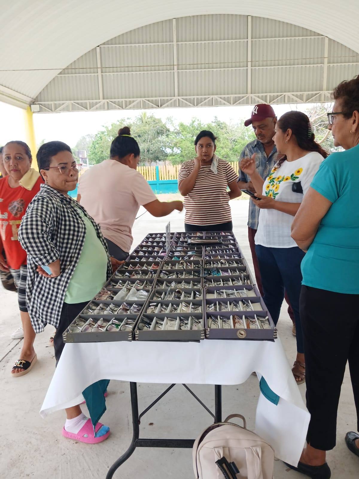 DIF Tlacotalpan acerca atención visual a familias de zonas rurales ...